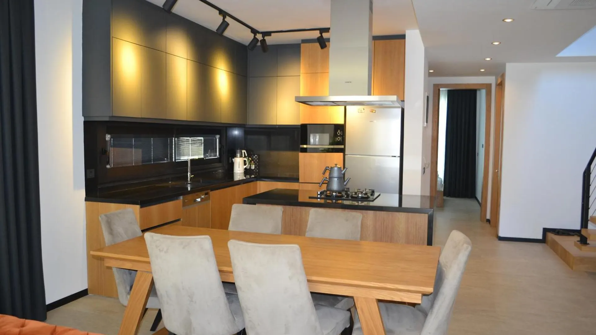Cesme Merkez Sueper Lueks Villa